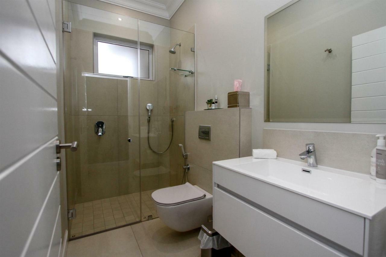 The Cottage On Cordia 2 Bedroom Self Catering 2Km From Umhlanga Beach Durban Exterior foto